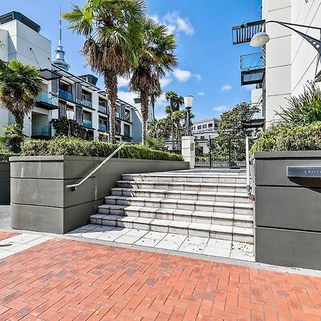 Enormous One Bedroom Beauty In Cbd! Free Parking Auckland Kültér fotó