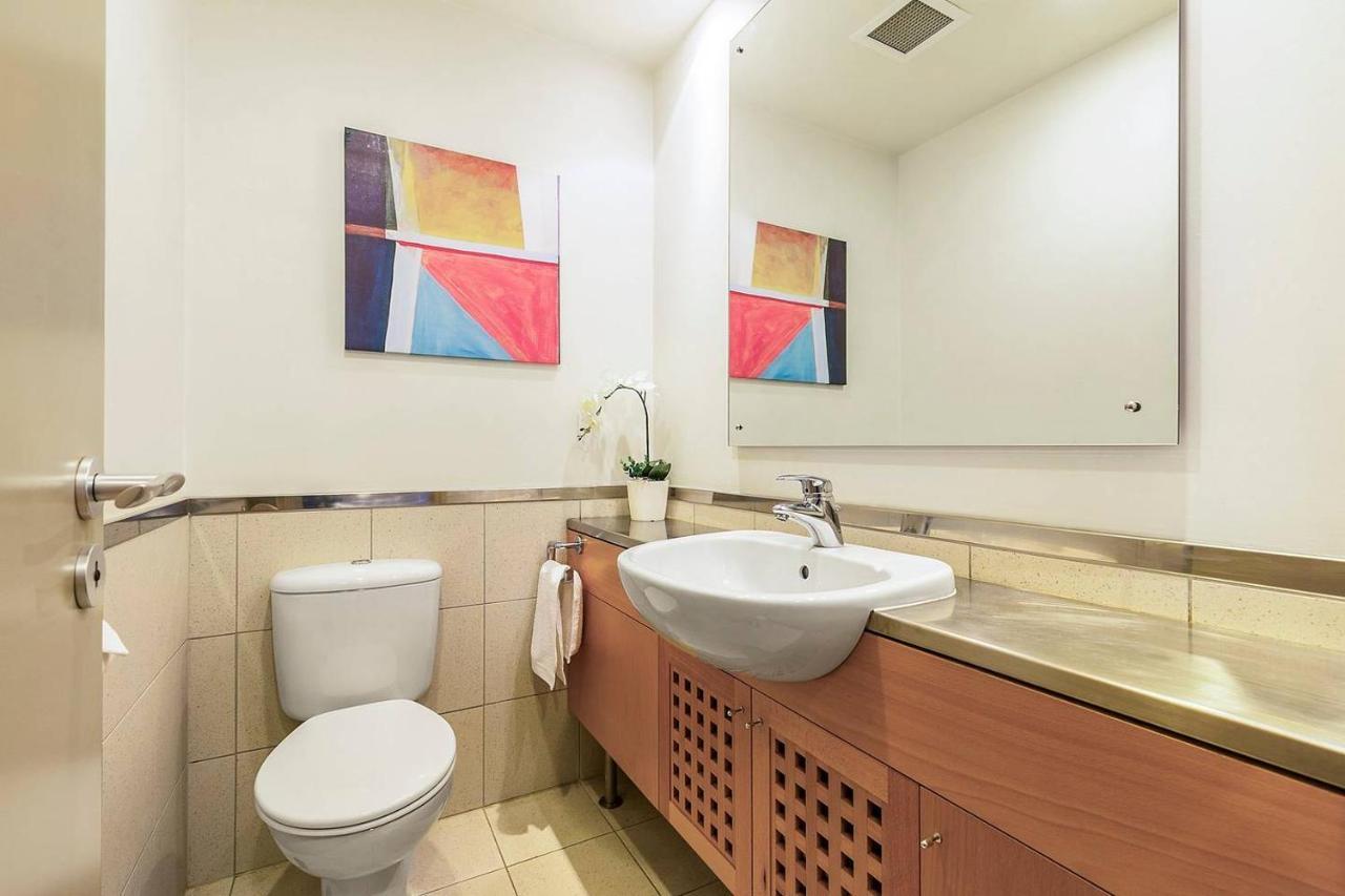 Enormous One Bedroom Beauty In Cbd! Free Parking Auckland Kültér fotó